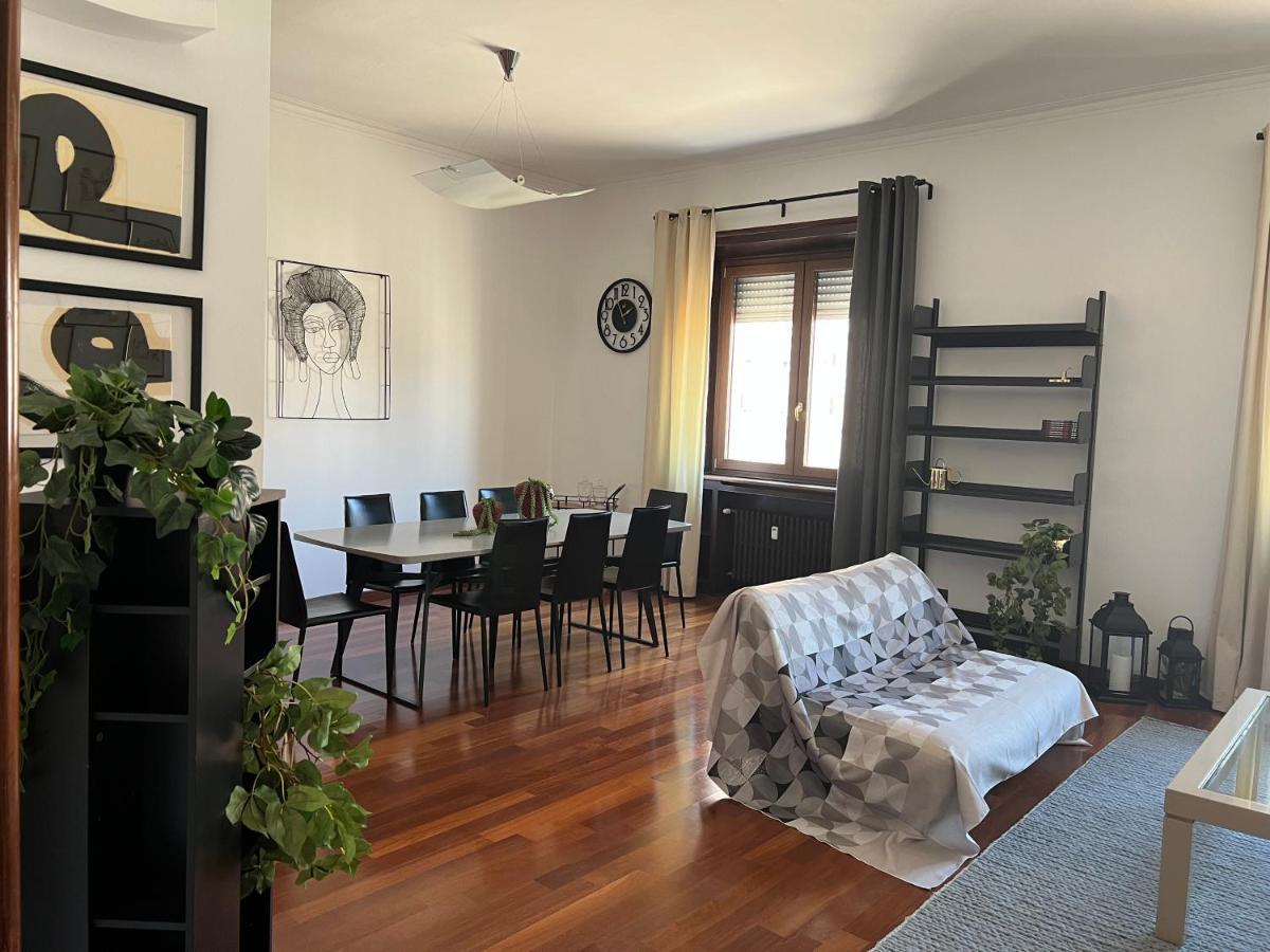 Apartmán Rebecca'S Milano Collection: Repubblica Exteriér fotografie